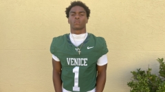 One of the nation’s best WRs is huge on AU